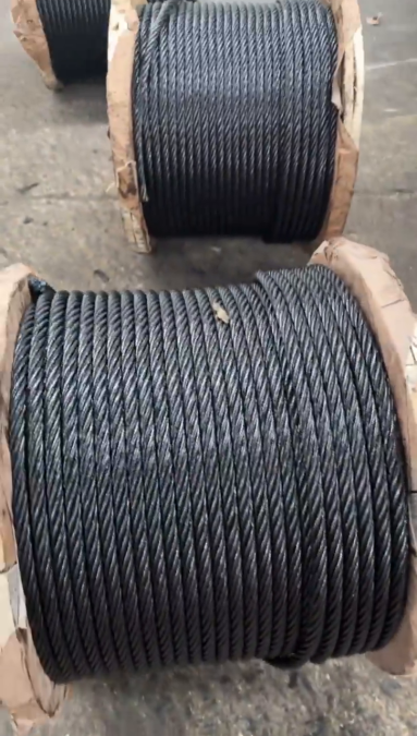 ungalv.rope 6X37/Black steel wire rope