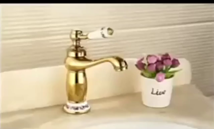 Fyeer Golden Single Handle Basin Faucet