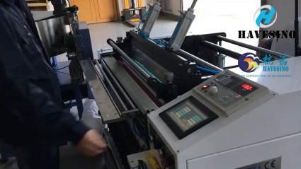 Coreless thermal paper slitter machine