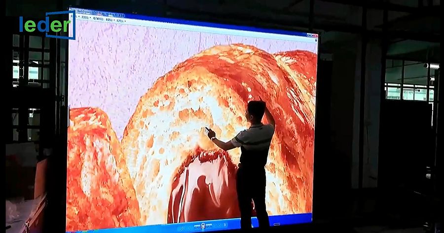 led touch display