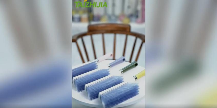 Bed brush, we are professional for bed cleaning brush and bed dusting brush