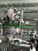 Automatic labeling machine