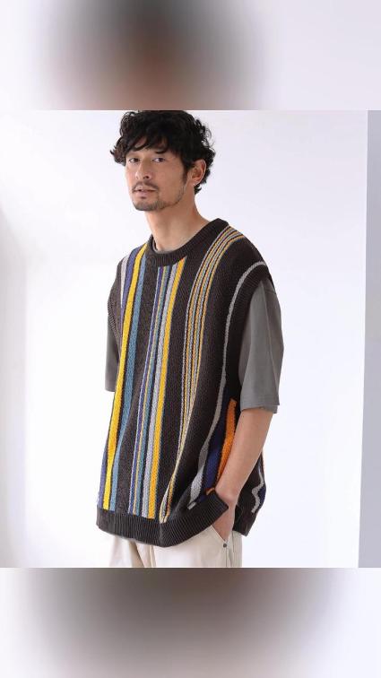 A popular sweater style for men