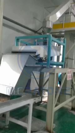 Material Cleaning of Edible Oil Production Line