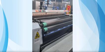 Efficient carbon fiber fabric weaving rapier loom