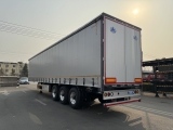 The side curtain tarp semi-trailer