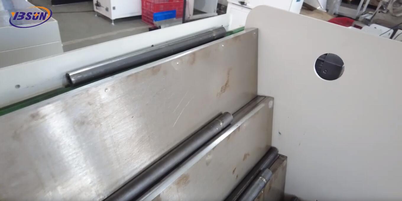 Automotive Step Feeders