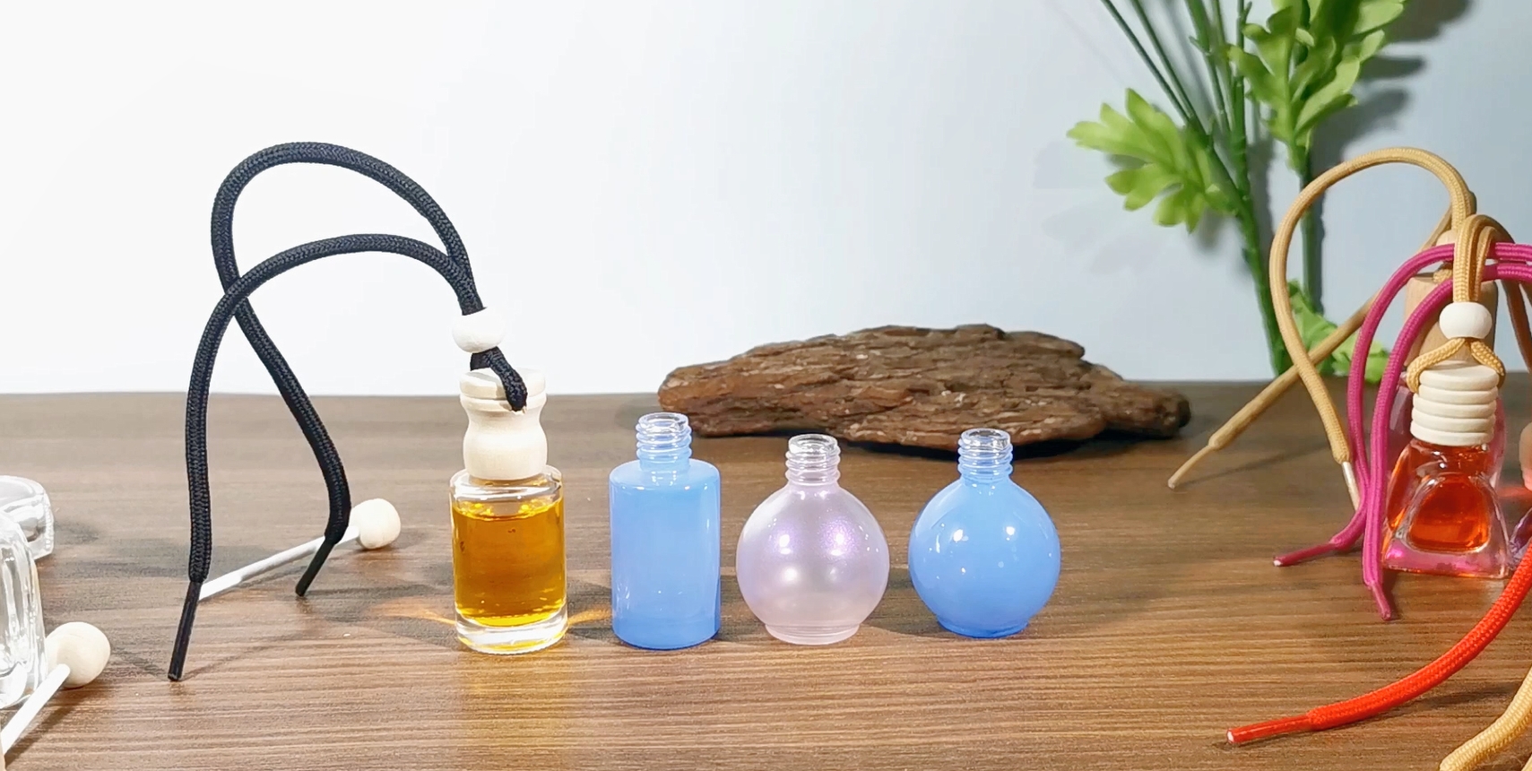 car spray color perfume bottles