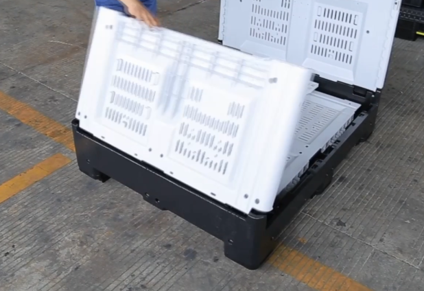 collapsible plastic waterproof pallet box