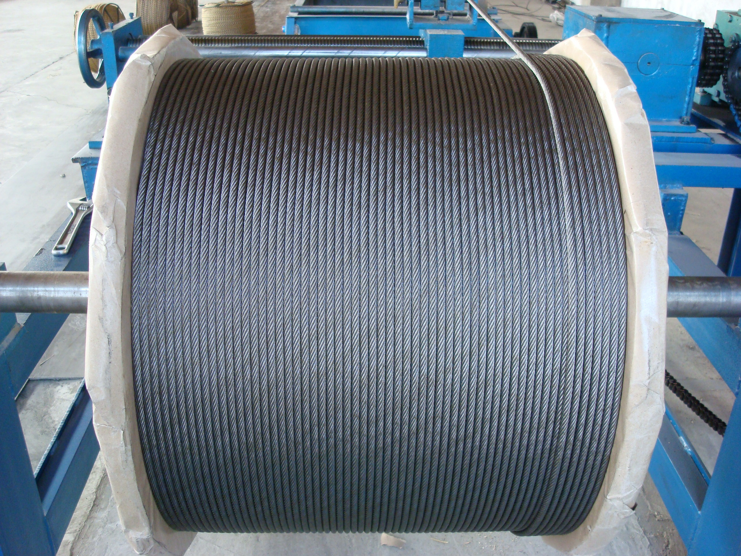 The application of wire rope in the field of machinery