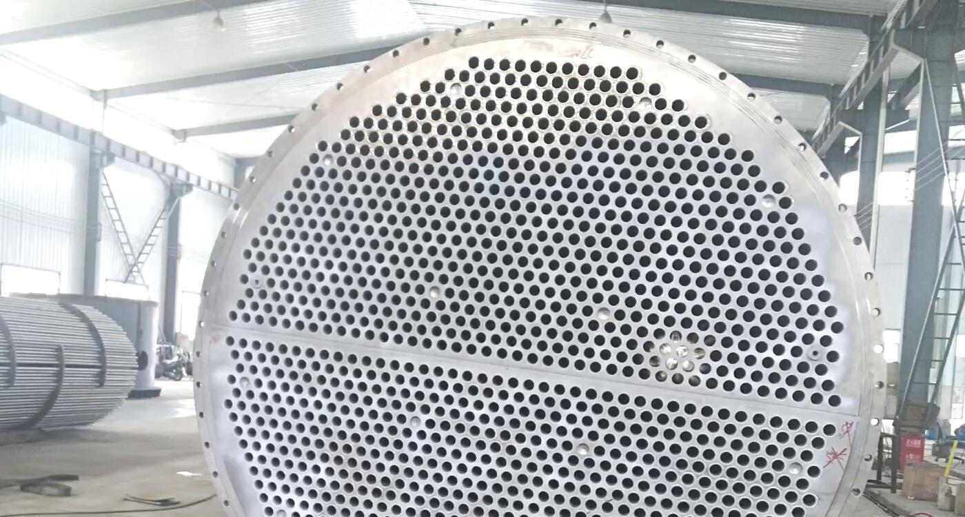 Titanium heat exchanger  and condenser